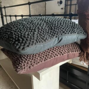 Jumbo párna 3-Photoroom