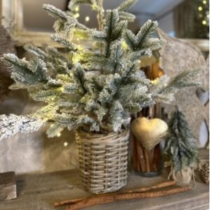 Kaspó vesszőből M