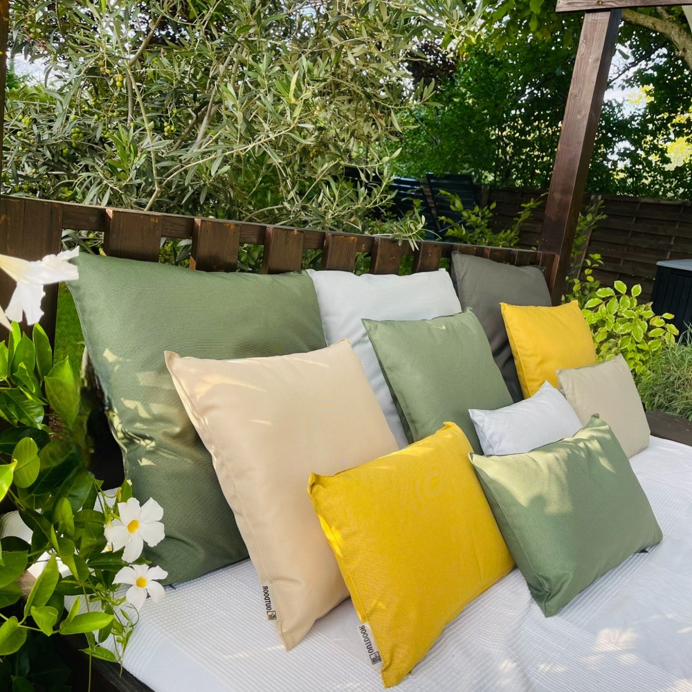 St Maxime párna 7-Photoroom