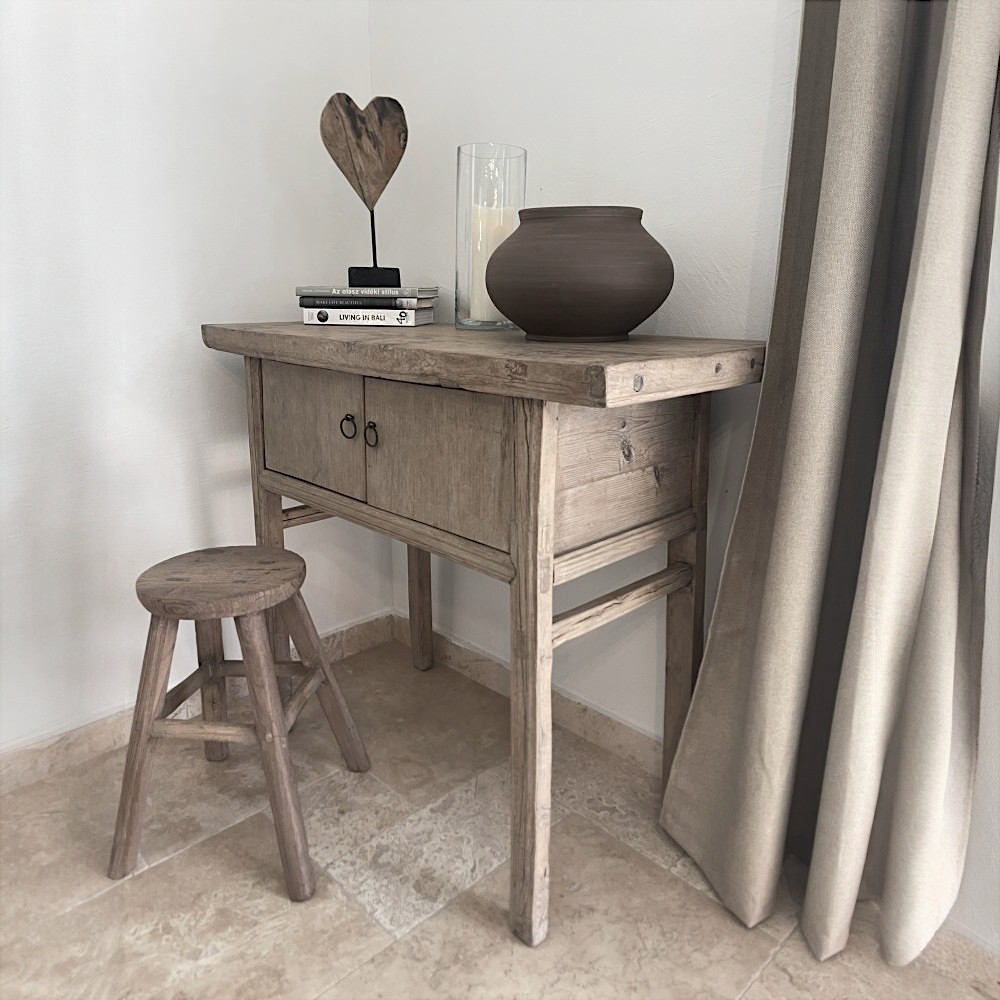 antik 1 lerakóasztal 9-Photoroom