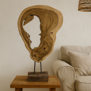 teakfa dekoráció állványon