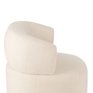 Camille 3 11-Photoroom